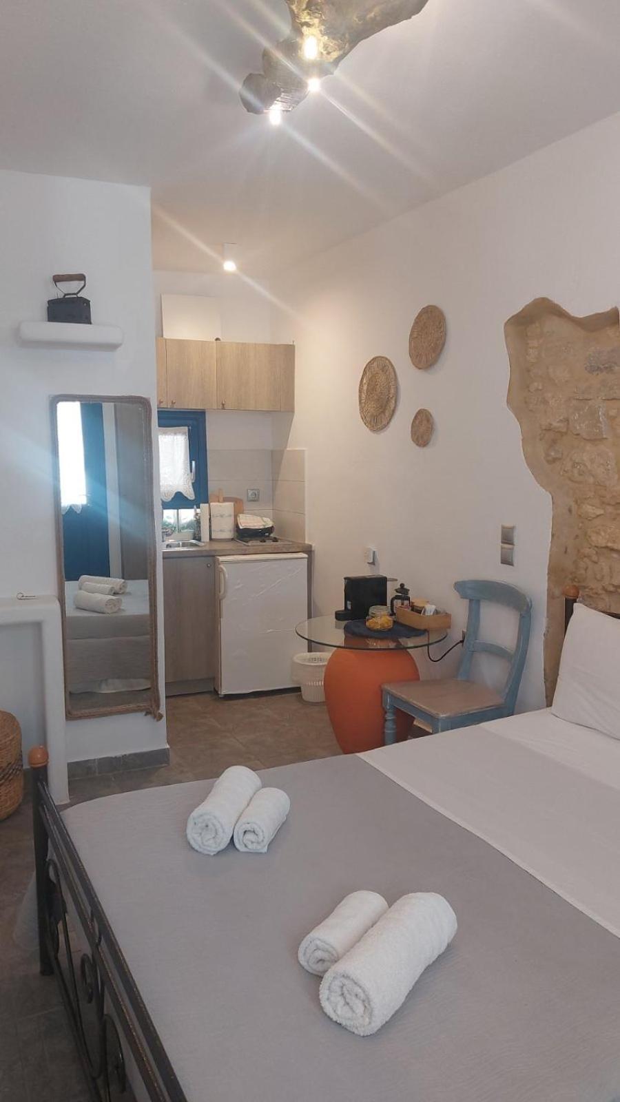 Margarita'S Rooms Folégandros Zimmer foto